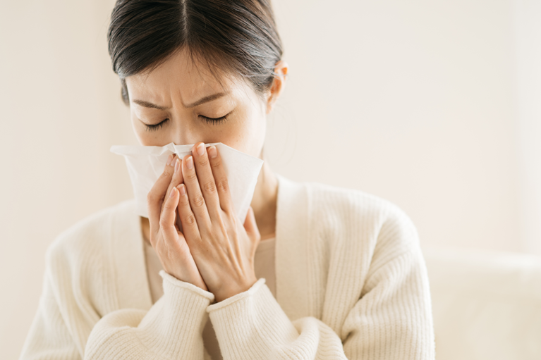 鼻から膿が出た、鼻から膿が止まらない、歯が痛い